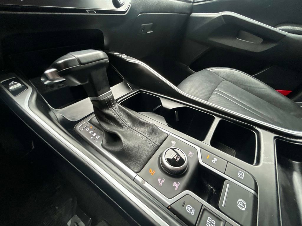 Used 2024 Kia Sorento S image 36