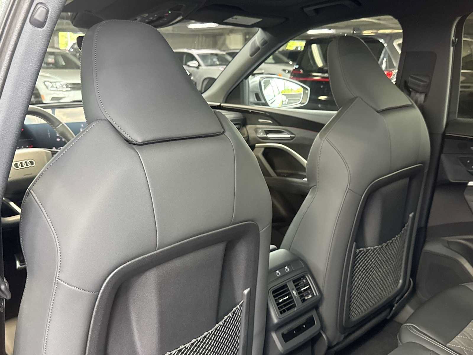 Used 2025 Audi SQ5 Premium Plus AWD/4WD image 23