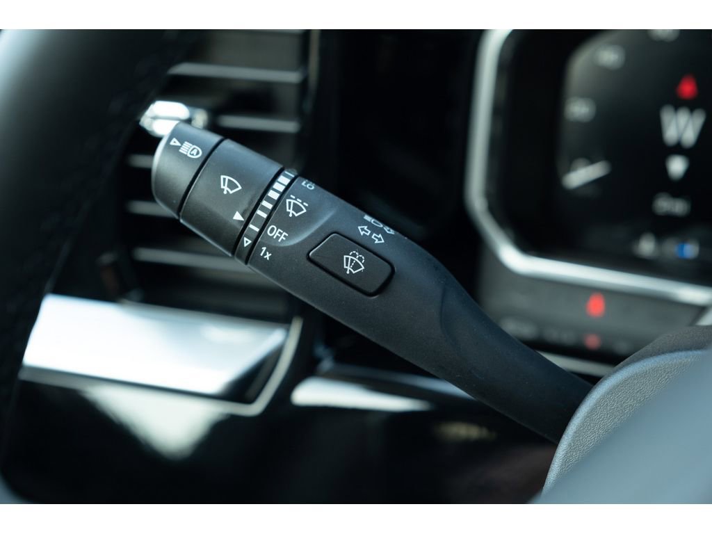 New 2026 GMC Sierra 1500 SLT image 21