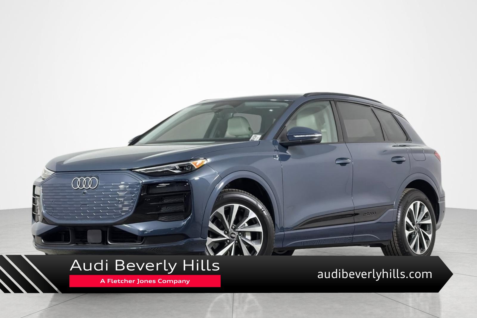 Used 2025 Audi Q6 e-tron Premium AWD/4WD image 1