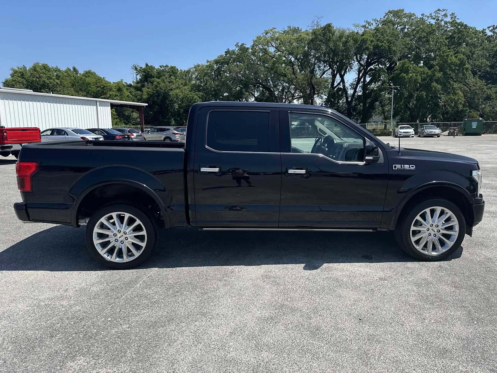 Used 2020 Ford F150 Limited AWD/4WD image 9