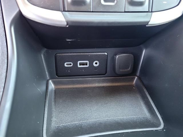 Certified 2024 GMC Terrain SLE w/ Elevation Edition FWD image 19