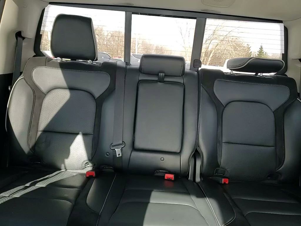 Used 2022 RAM 1500 Laramie image 36
