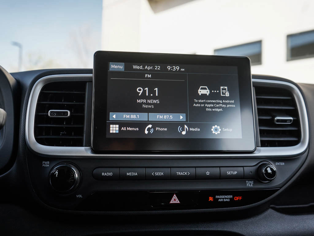 New 2026 Hyundai Venue SE FWD image 22