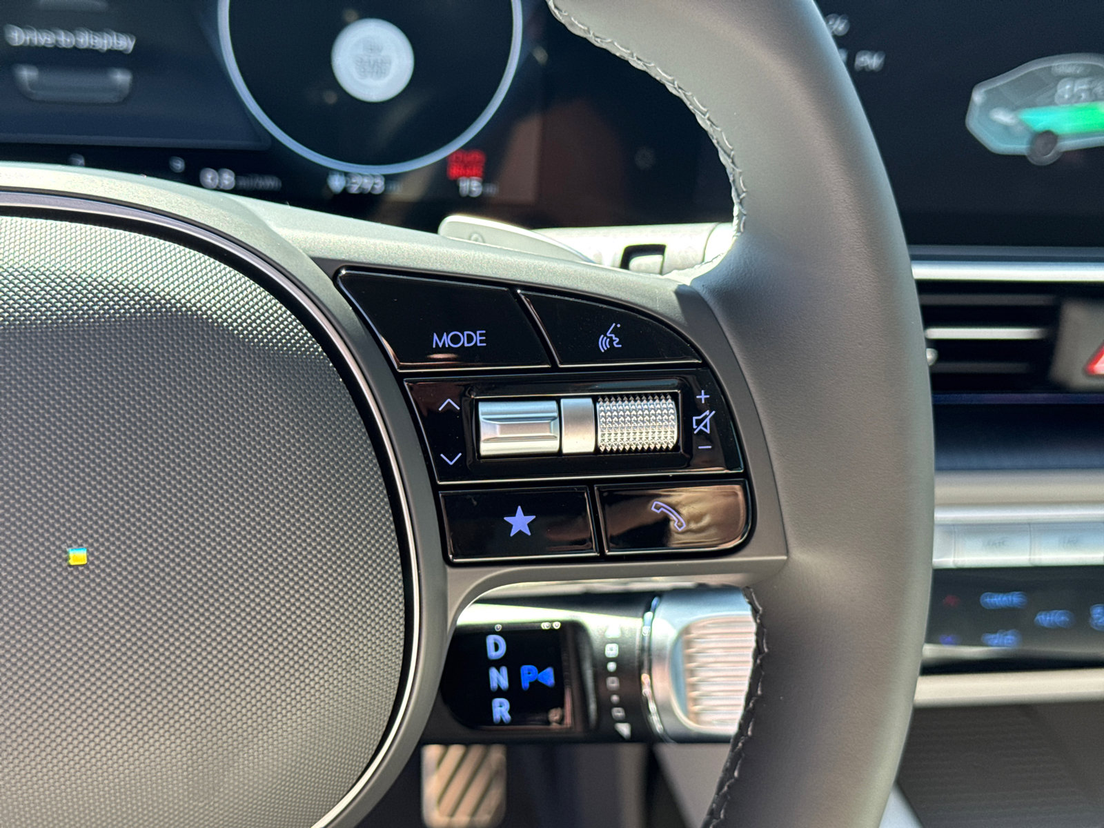 New 2025 Hyundai Ioniq 6 Limited image 19