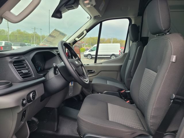New 2023 Ford E-Transit 148 High Roof Extended RWD image 14