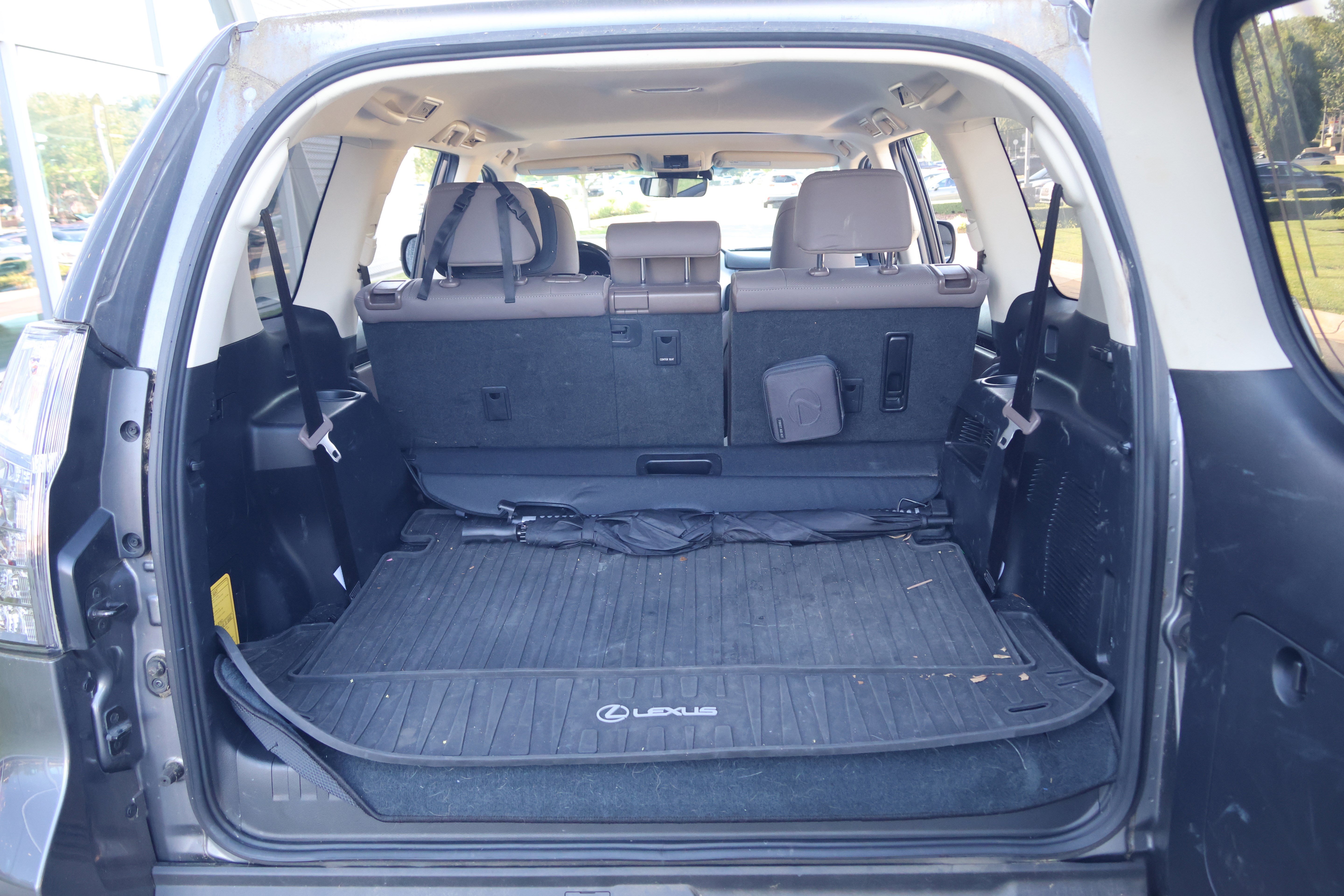 Certified 2023 Lexus GX 460 Premium w/ Premium Package AWD/4WD image 36
