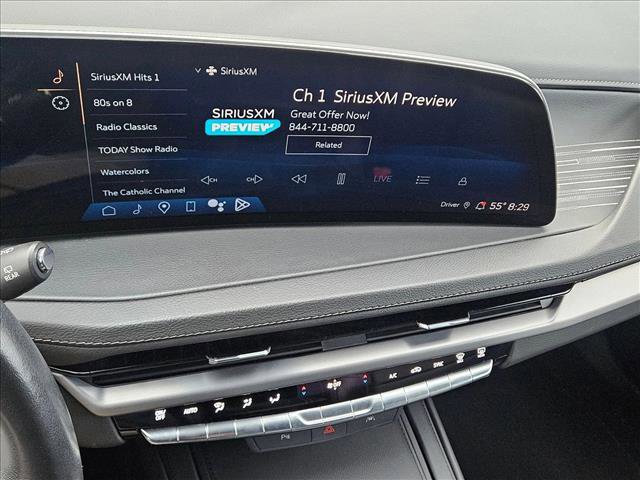 Used 2024 Cadillac XT4 Premium Luxury image 13