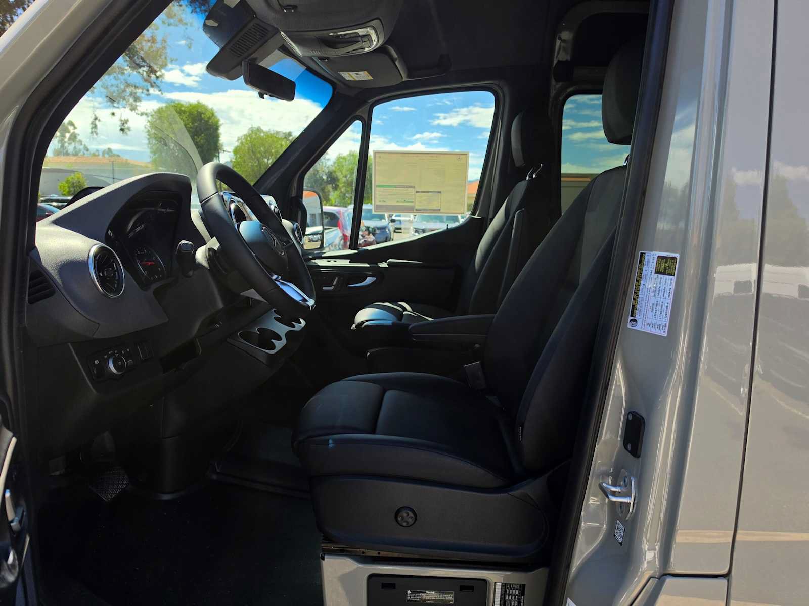 New 2026 Mercedes-Benz Sprinter 2500 image 21