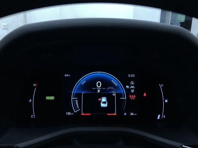 Used 2025 Toyota Camry SE image 30