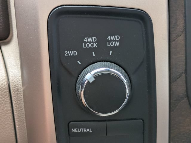 Used 2015 RAM 2500 Longhorn AWD/4WD image 22