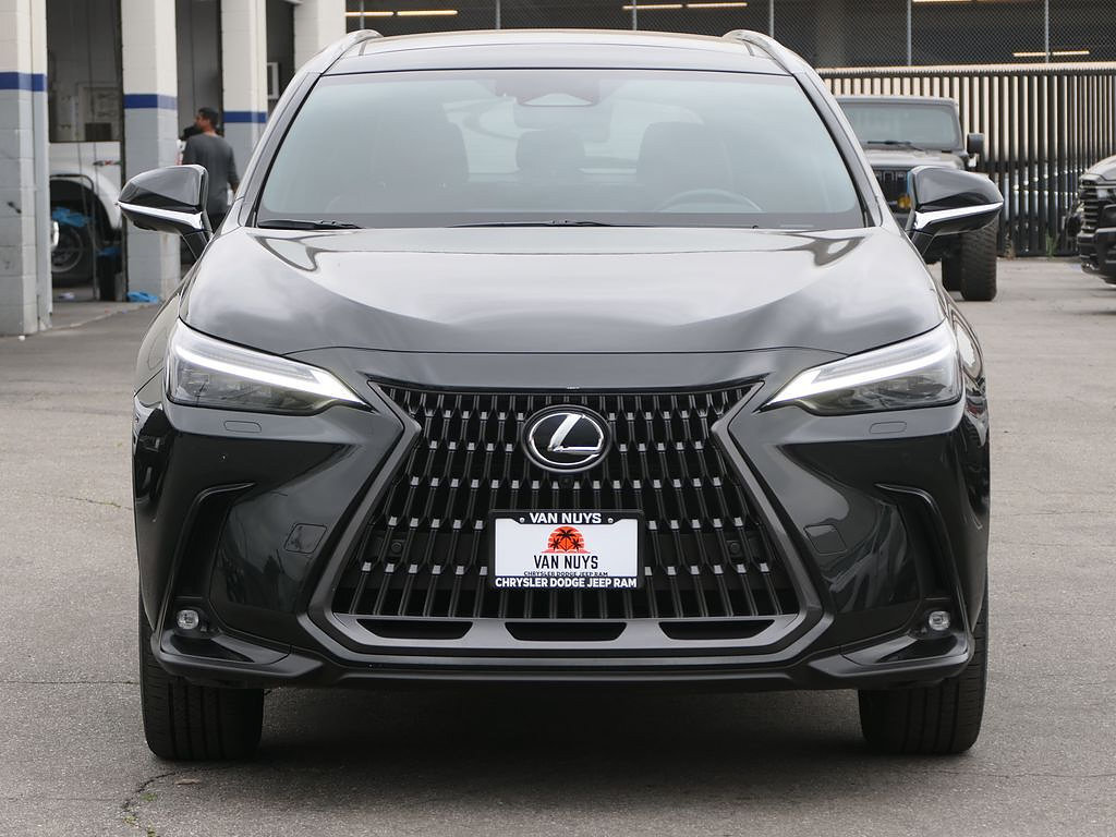 Used 2024 Lexus NX 350h AWD w/ Vision Package image 6