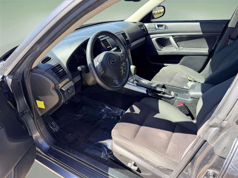 Used 2009 Subaru Outback 2.5i Special Edition w/ Popular Equipment Group 2A image 18