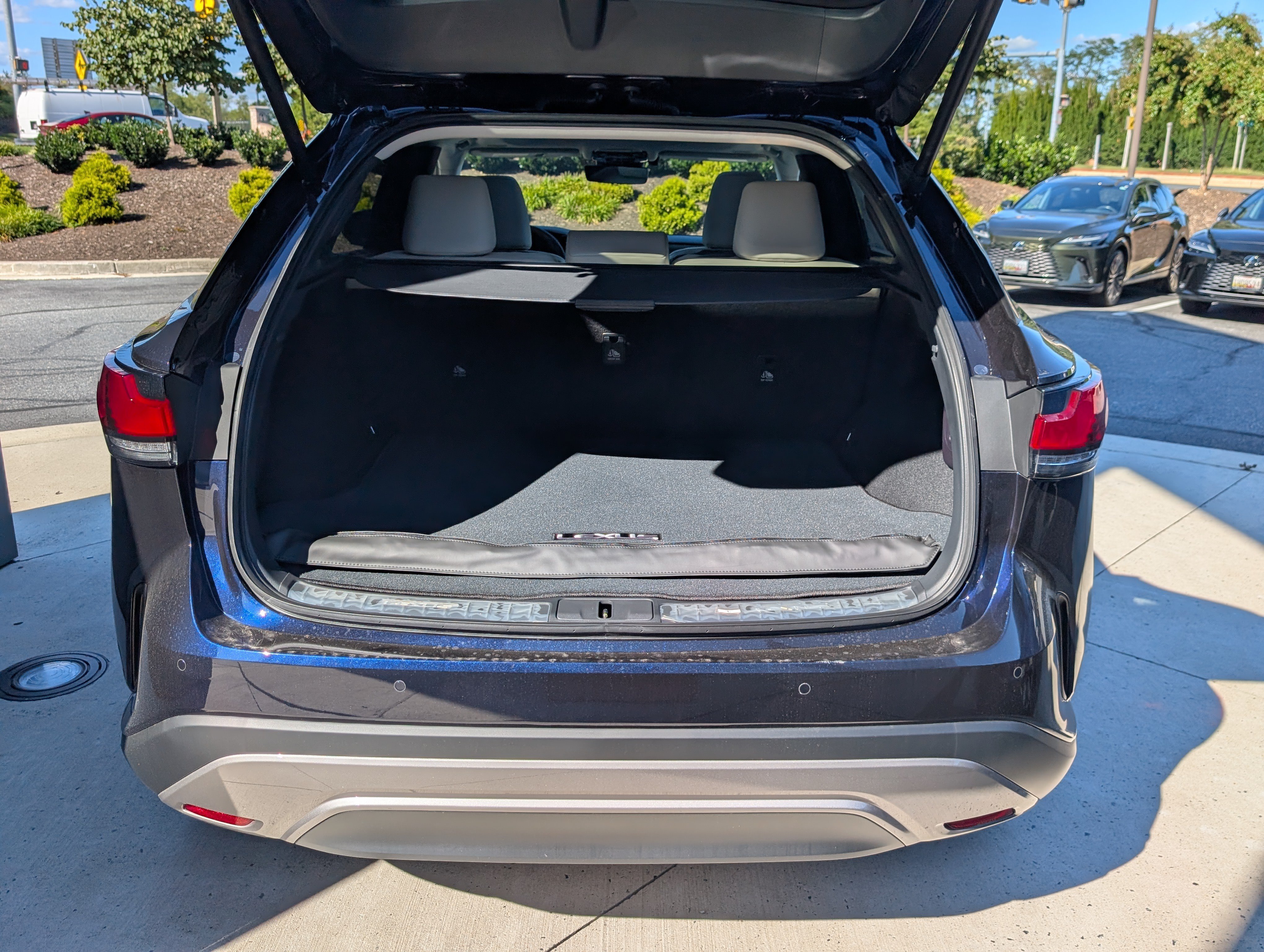 New 2026 Lexus RX 350 AWD w/ Convenience Package image 9