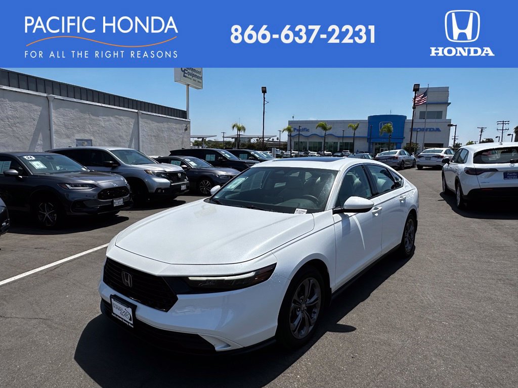Used 2023 Honda Accord EX image 1