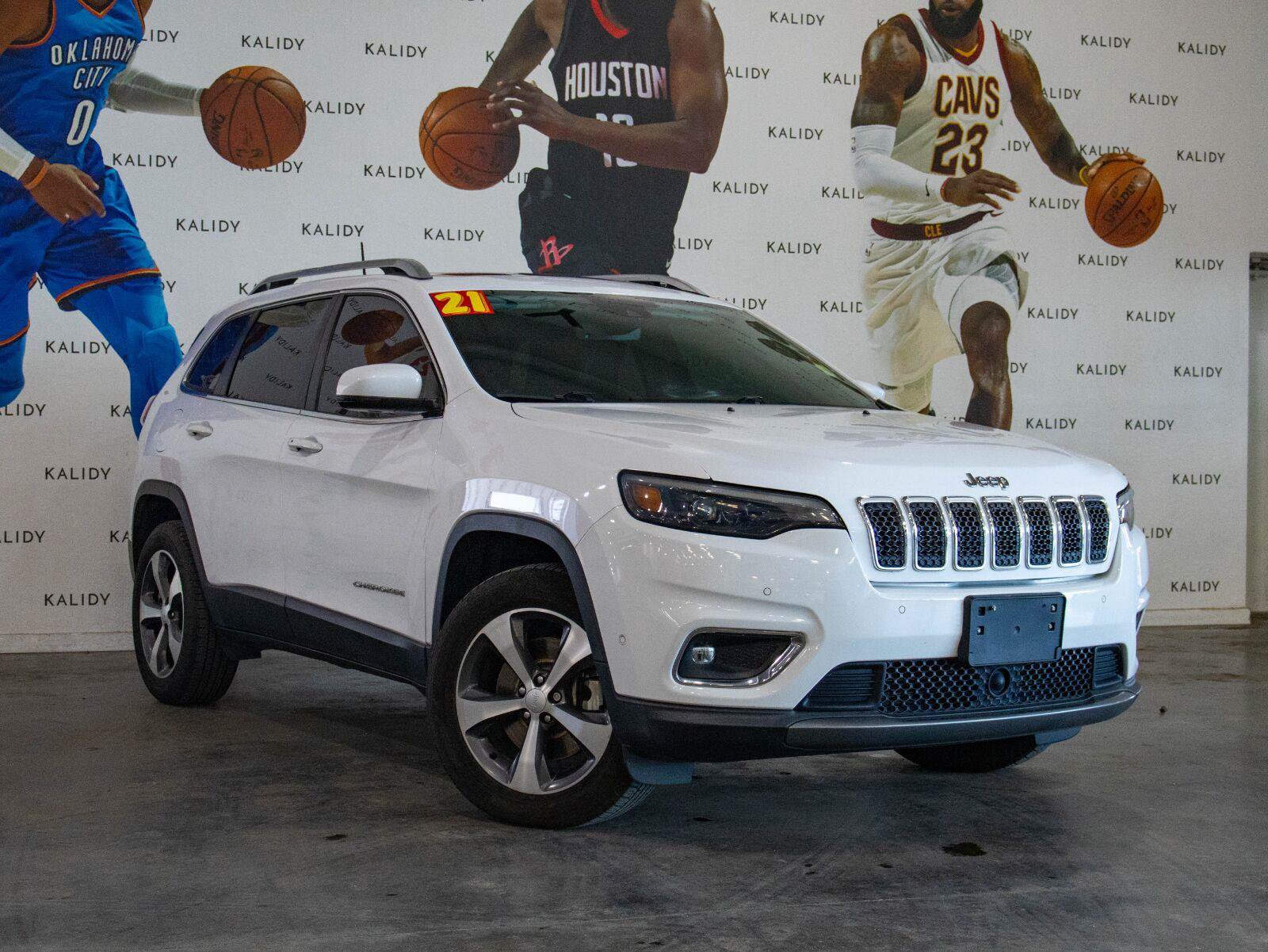 Used 2021 Jeep Cherokee Limited AWD/4WD image 2
