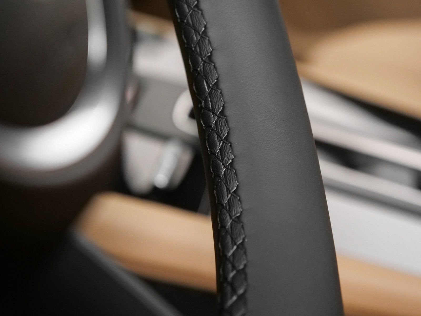 Certified 2025 Porsche Macan image 29