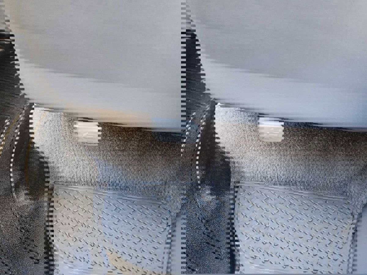 Used 2003 Toyota Land Cruiser image 29