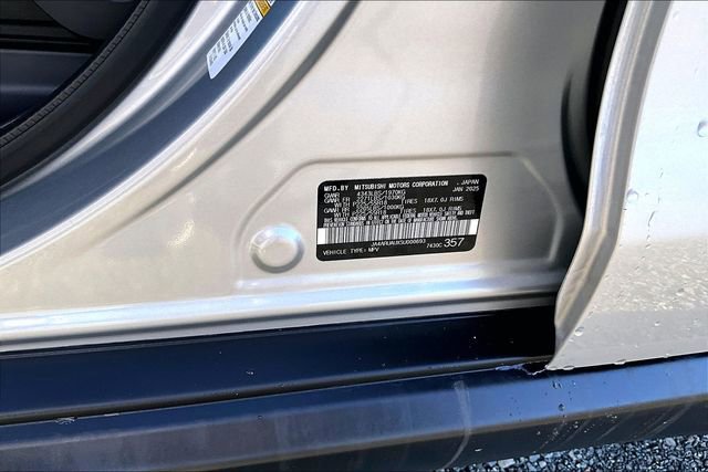 Used 2025 Mitsubishi Outlander Sport AWD image 18