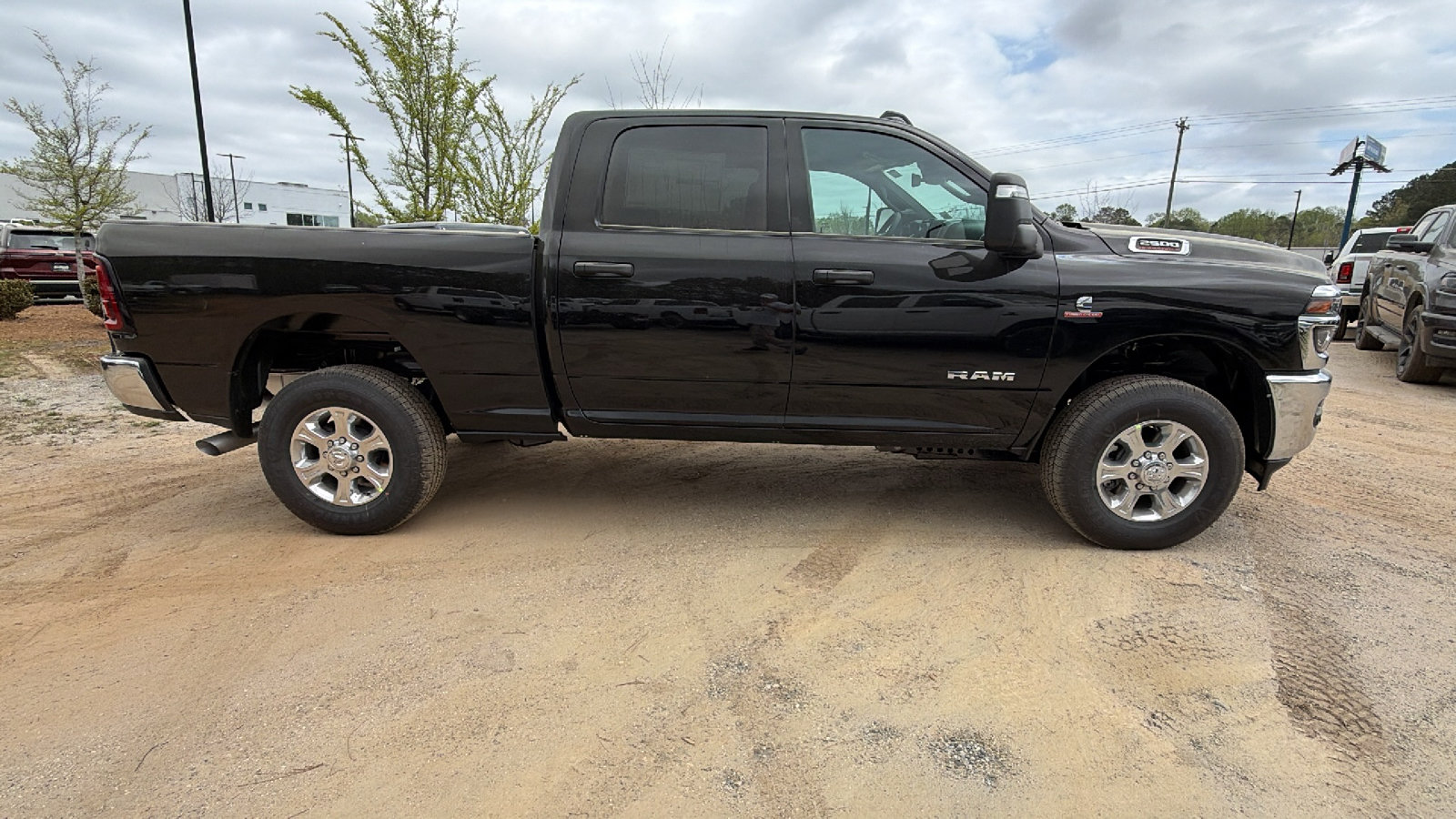 New 2026 RAM 2500 Big Horn AWD/4WD image 7
