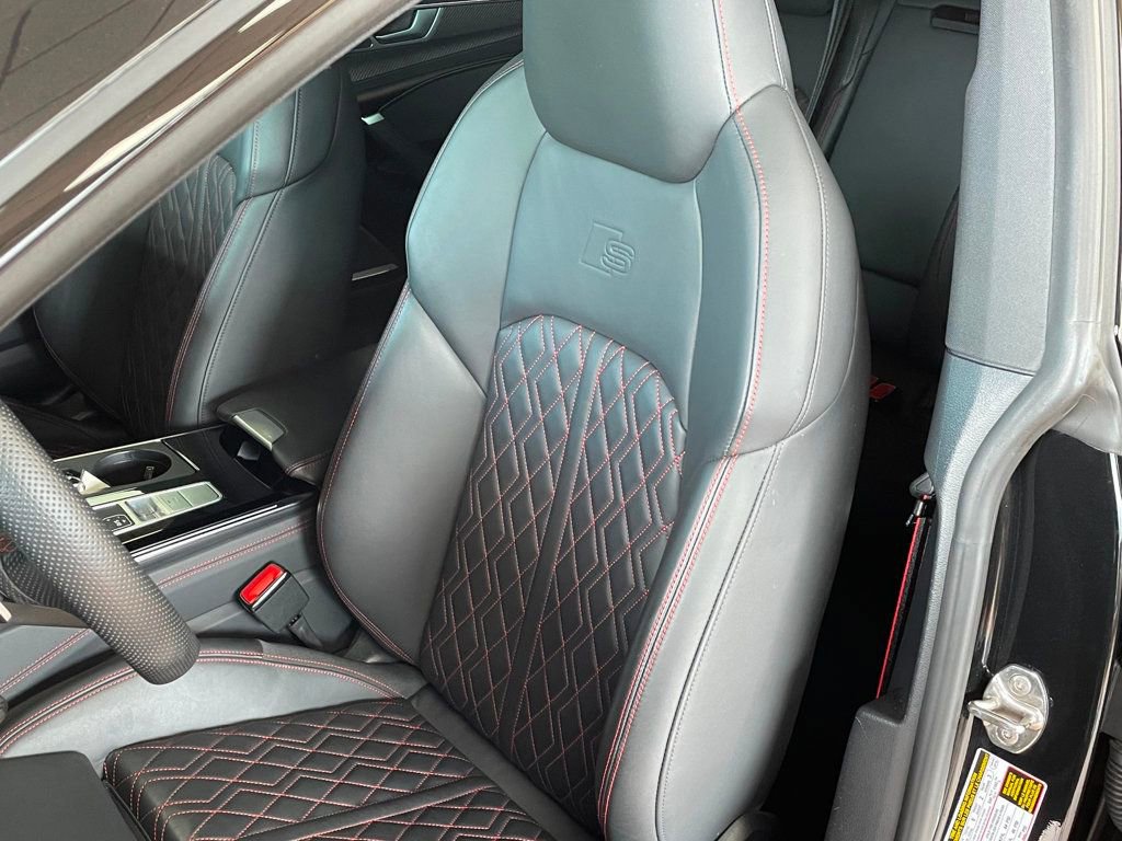Used 2025 Audi S7 Prestige w/ Prestige Package AWD/4WD image 23