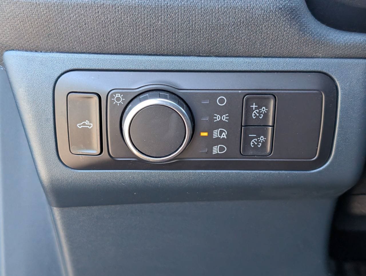 Used 2022 Ford Maverick XL FWD image 23