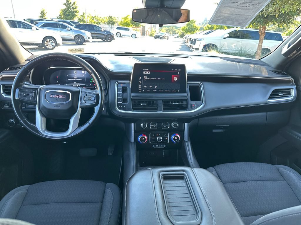 Used 2023 GMC Yukon XL SLE w/ Gmc Pro Safety Plus Package RWD image 29