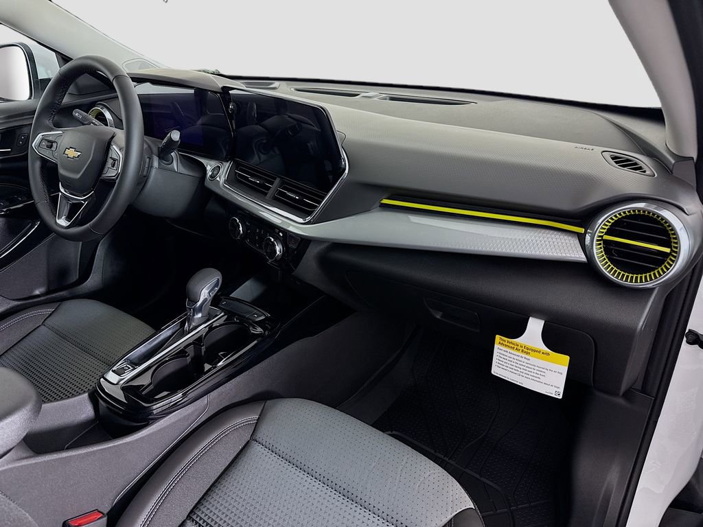 New 2026 Chevrolet Trax LT w/ Driver Confidence Package image 26