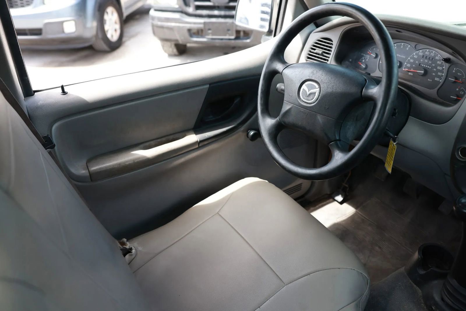 Used 2002 MAZDA B-Series Pickup 2WD Regular Cab B2300 image 17