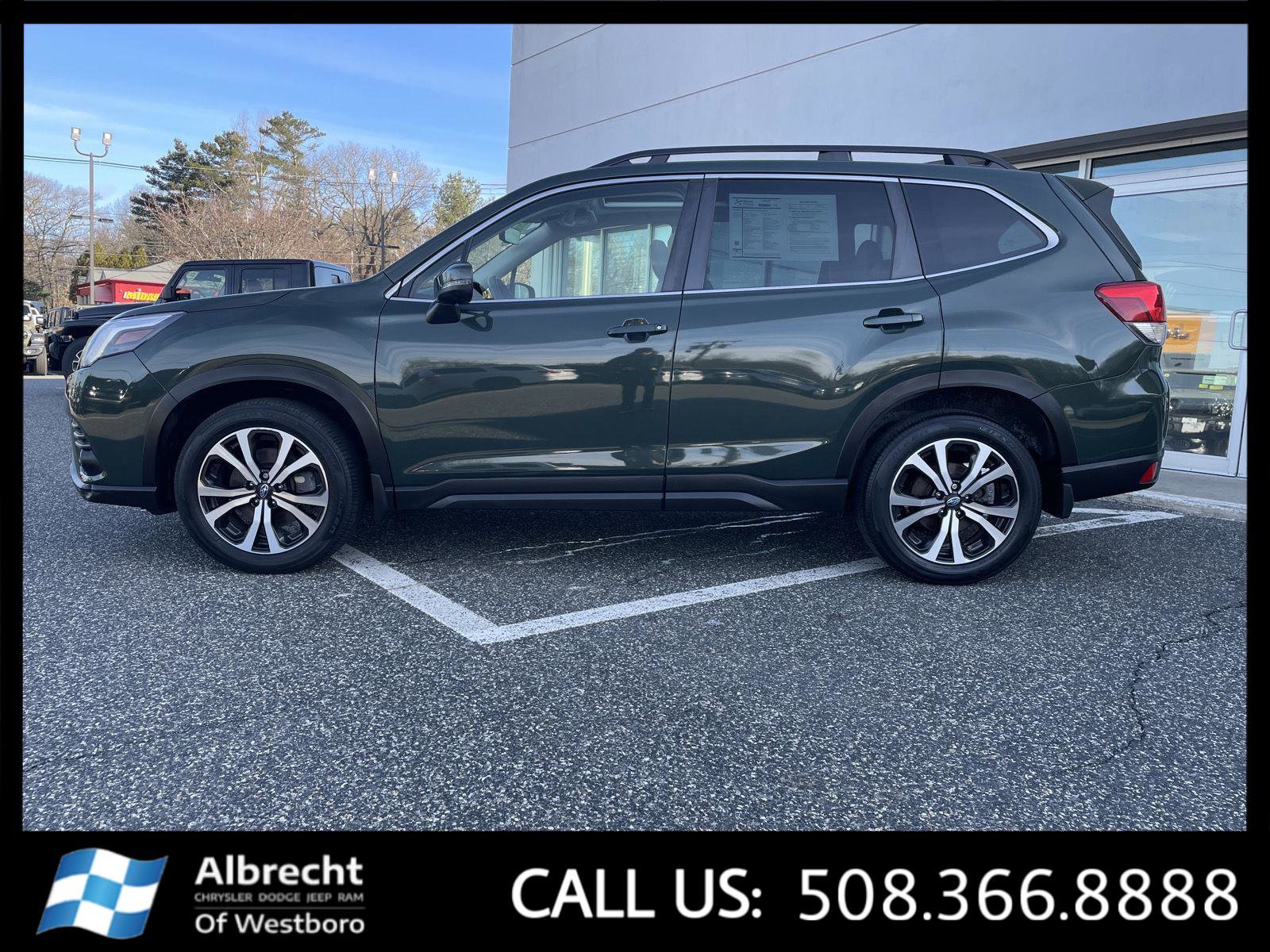 Used 2023 Subaru Forester Limited image 2