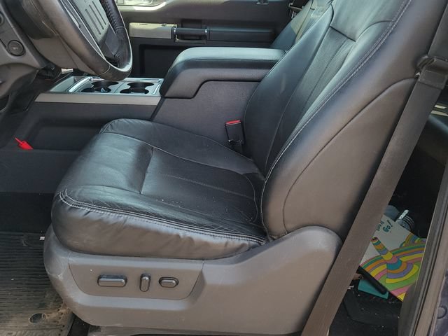 Used 2015 Ford F250 Lariat w/ Lariat Interior Package AWD/4WD image 6