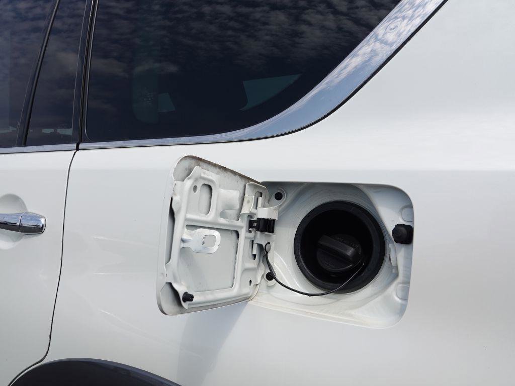 Used 2018 Nissan Armada Platinum w/ Captain Seat Package image 8