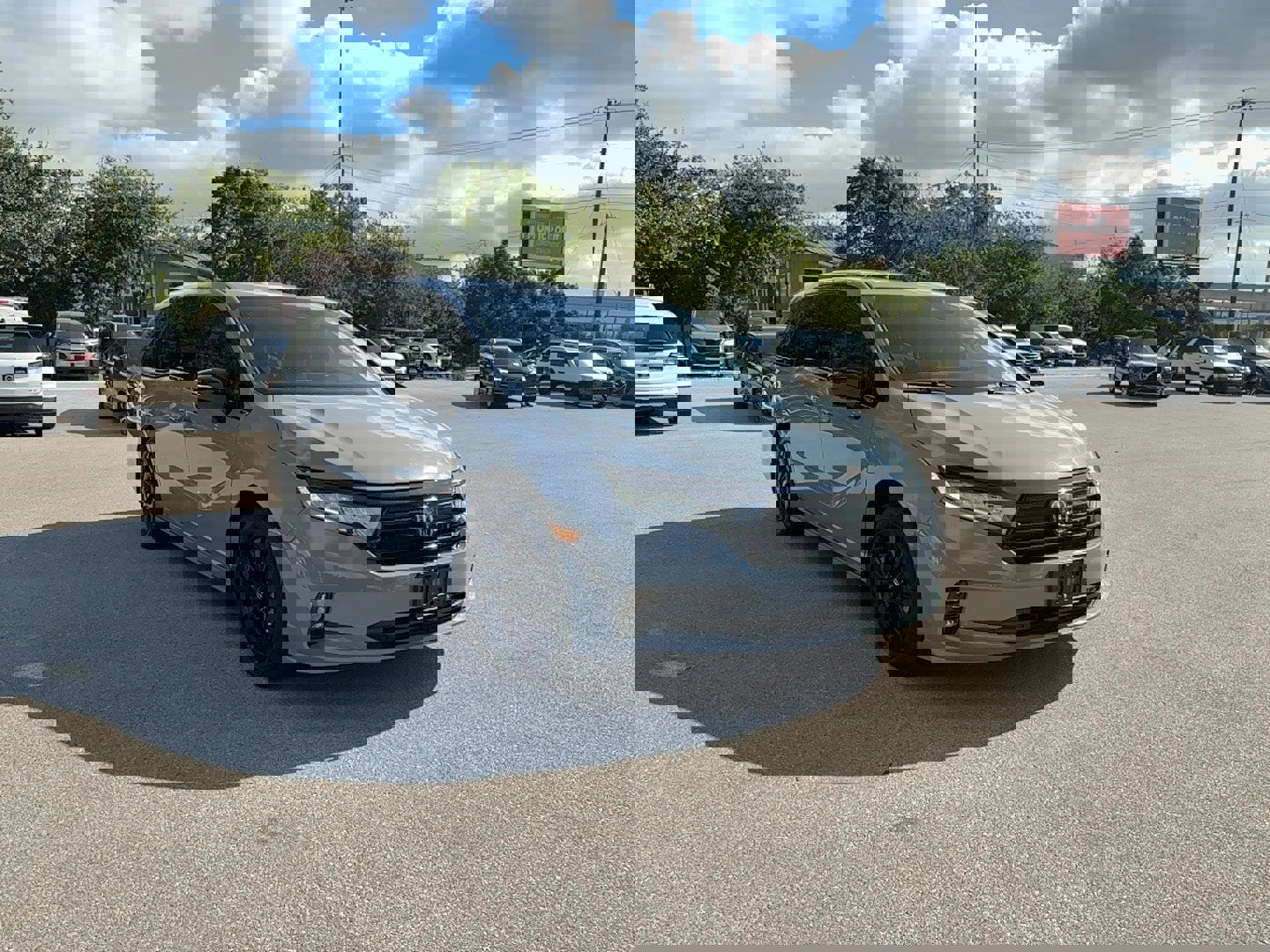 Used 2024 Honda Odyssey Sport image 7