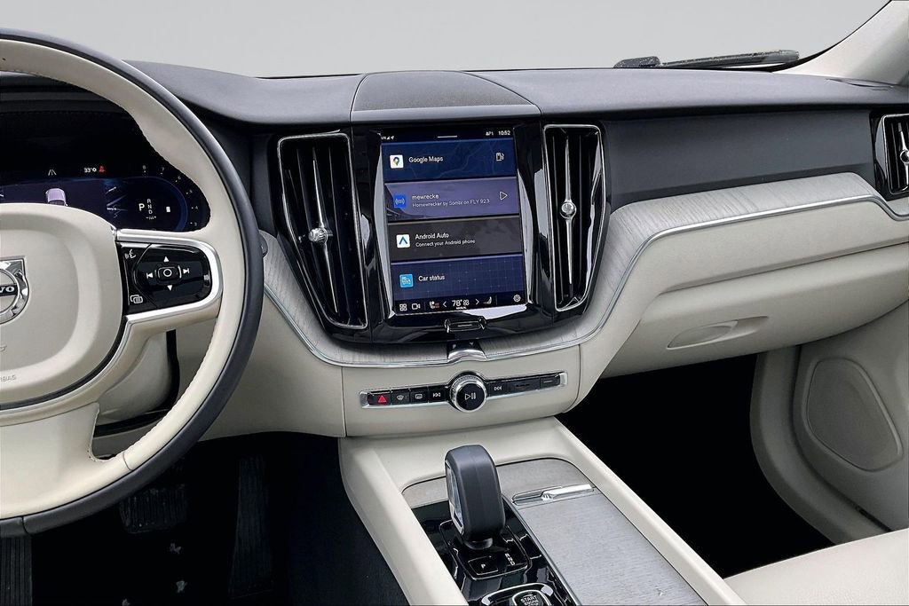 Certified 2023 Volvo XC60 B5 Plus image 9