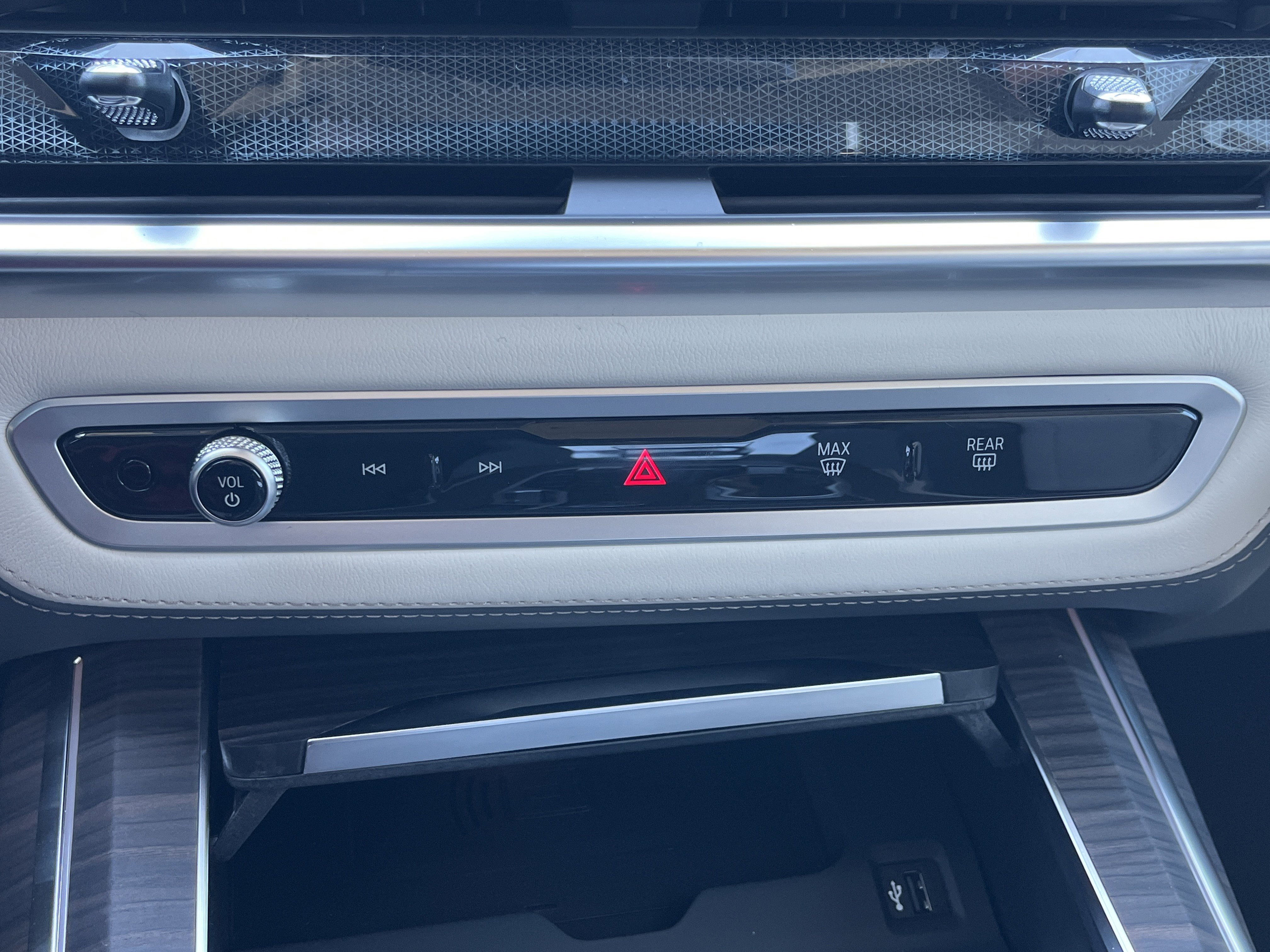 New 2026 BMW X7 xDrive40i image 6