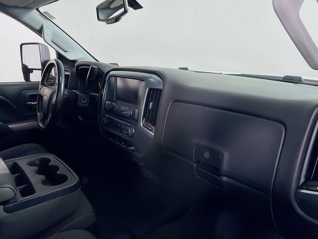 Used 2018 Chevrolet Silverado 3500 LT AWD/4WD image 24