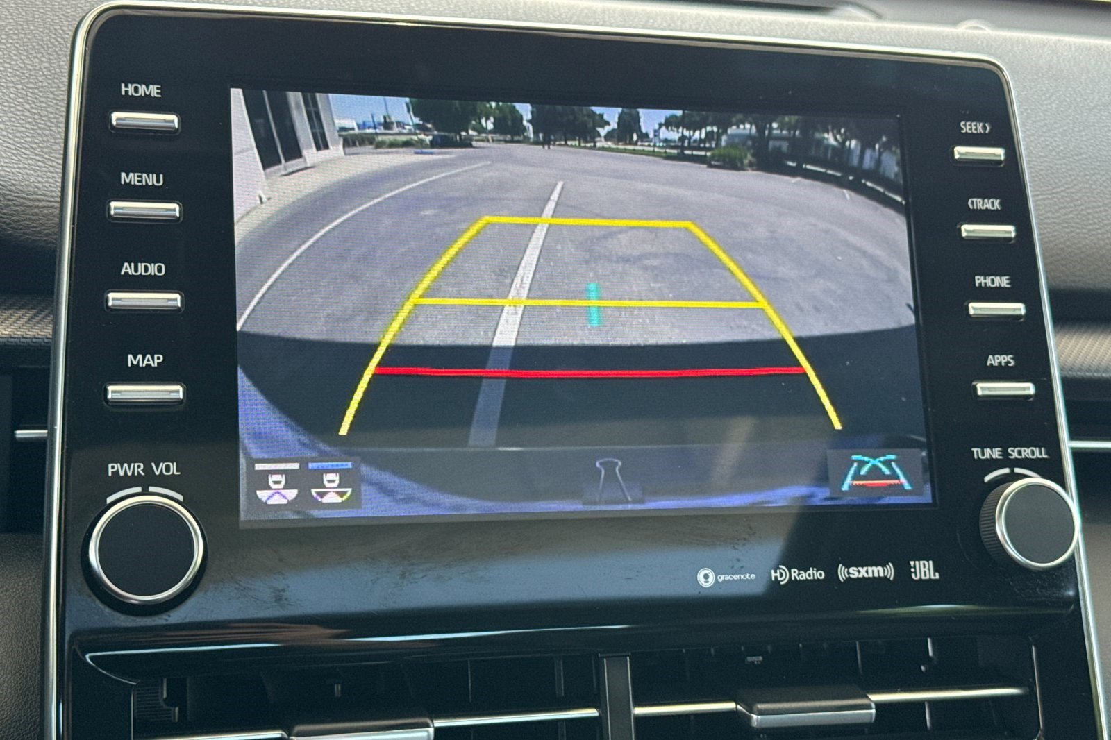 Used 2020 Toyota Avalon XSE w/ All Weather Liner Package FWD image 25