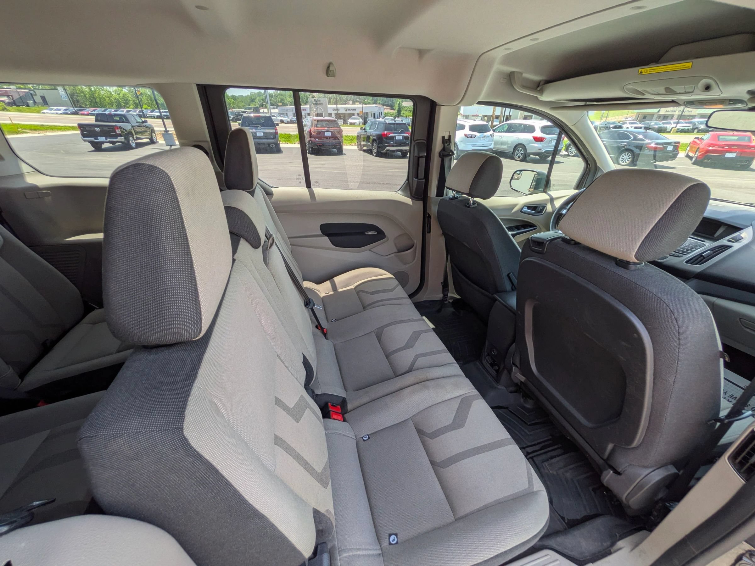 Used 2015 Ford Transit Connect XLT FWD image 31