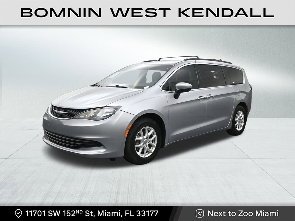 Used 2020 Chrysler Voyager Lxi image 1