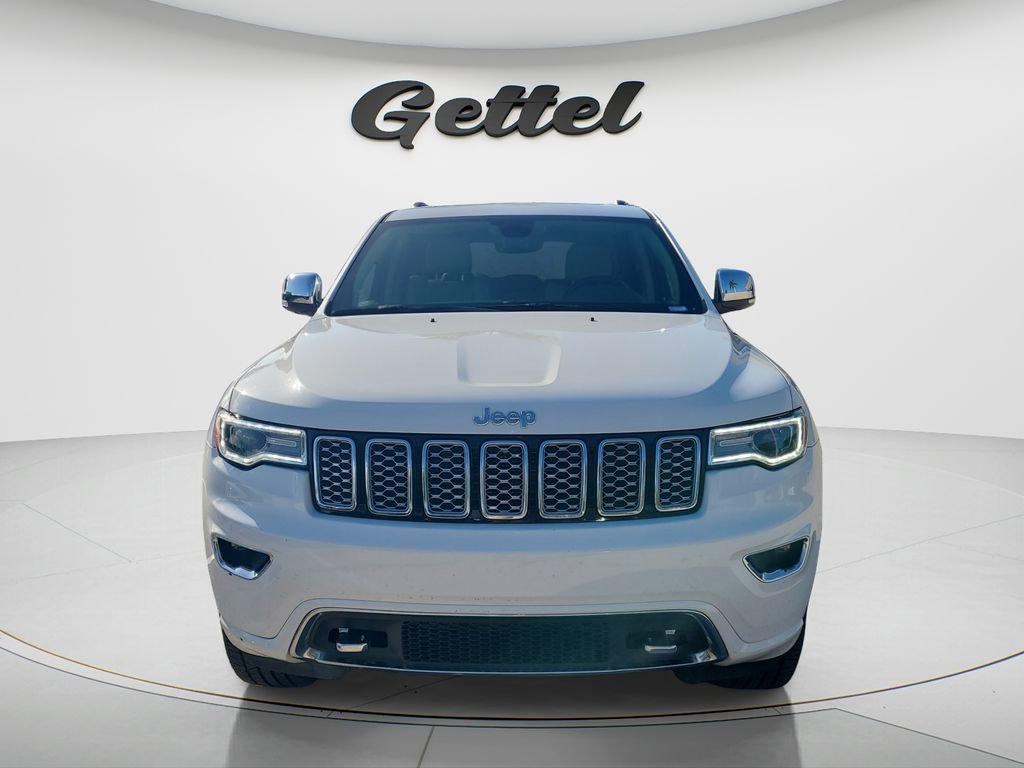 Used 2017 Jeep Grand Cherokee Overland AWD/4WD image 2