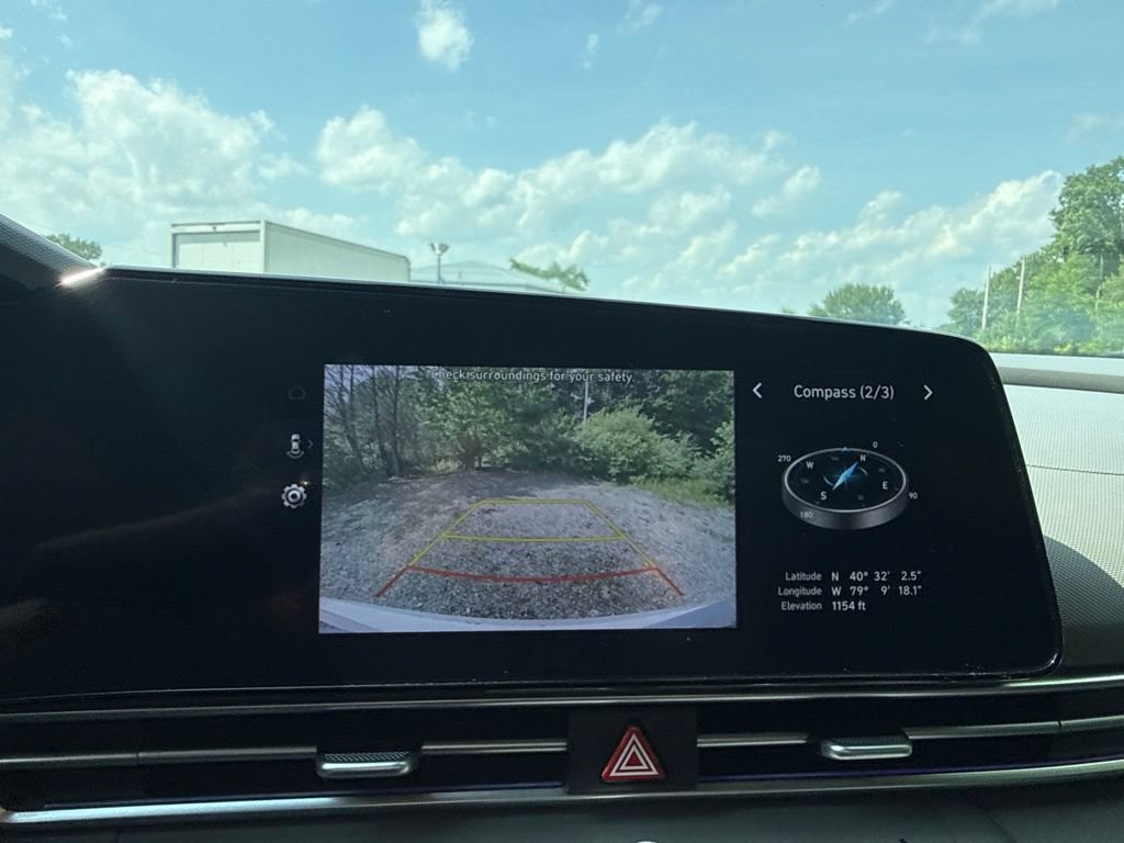 Used 2024 Hyundai Elantra SEL FWD image 28