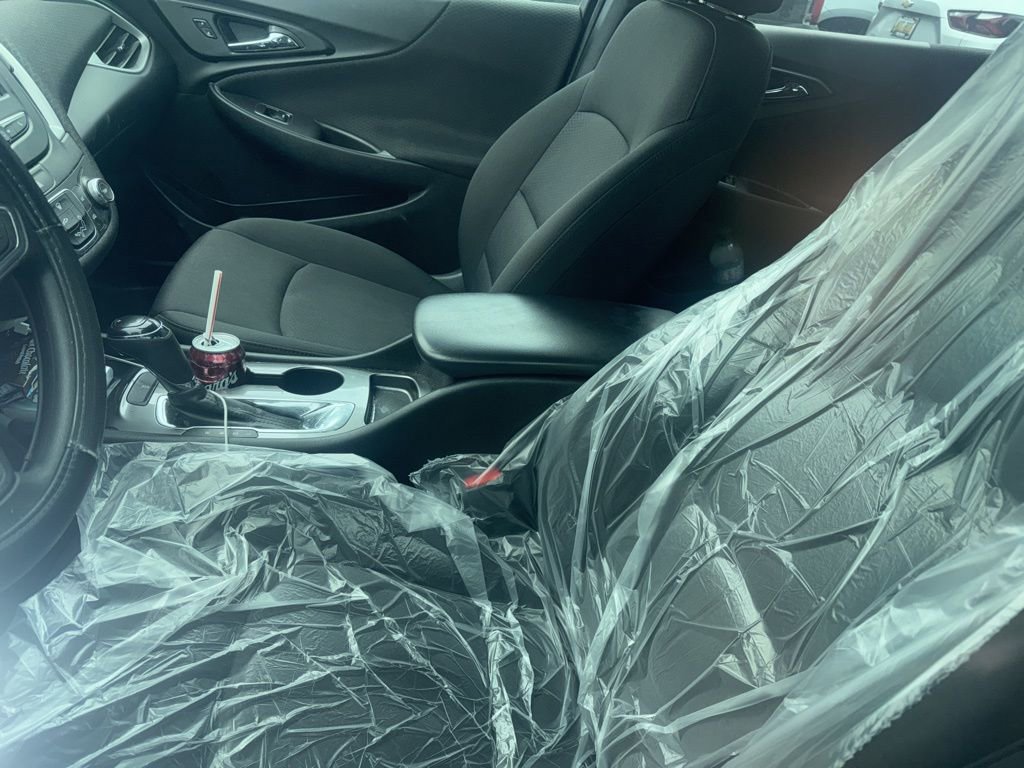 Used 2018 Chevrolet Malibu LS image 11