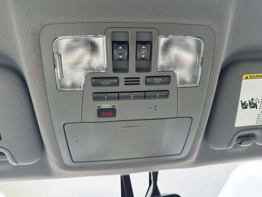 Used 2015 Toyota Highlander Limited Platinum image 34