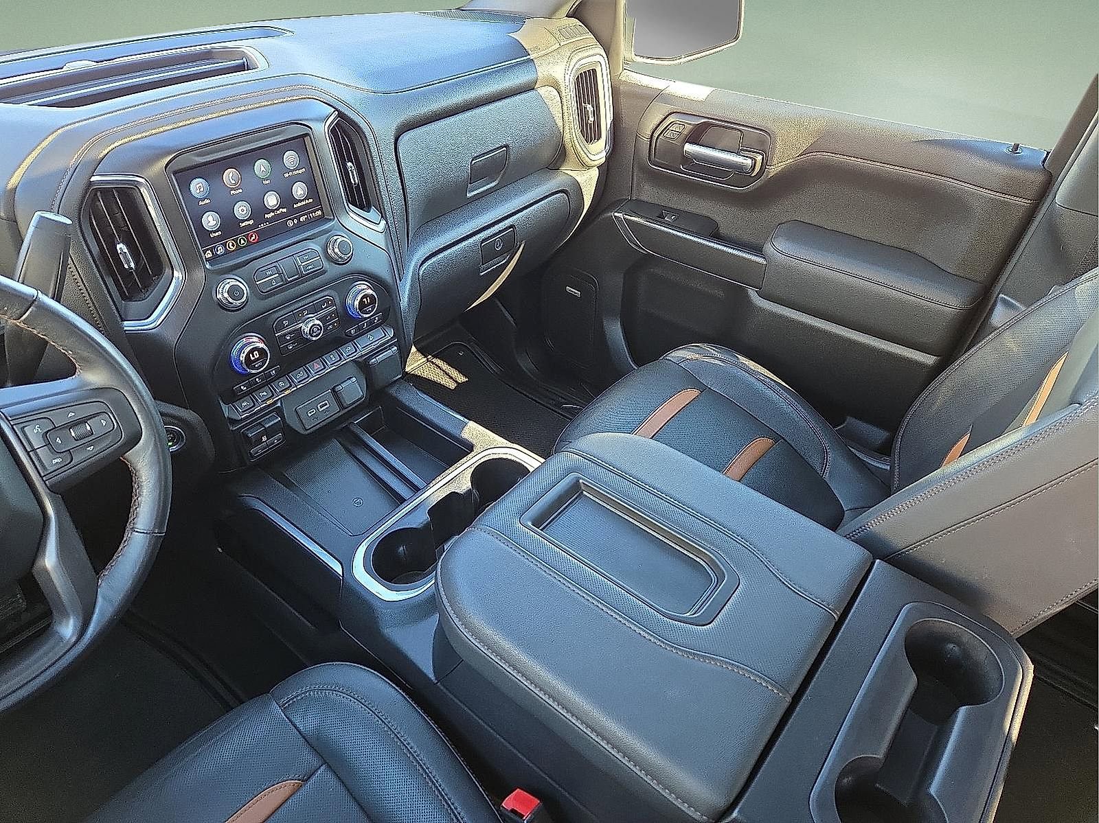 Used 2022 GMC Sierra 1500 AT4 w/ AT4 Premium Package image 12