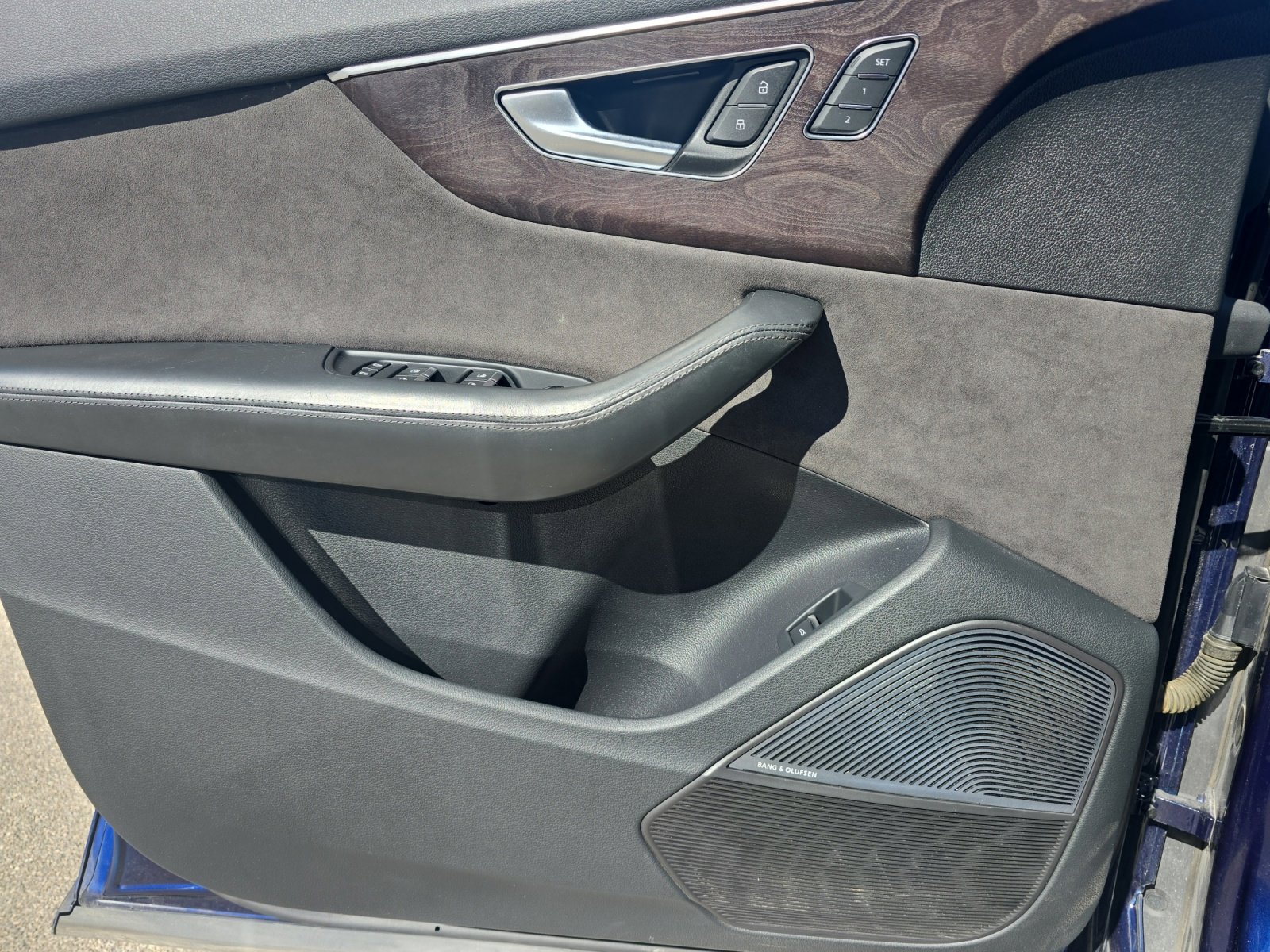 Used 2020 Audi Q8 Prestige image 28