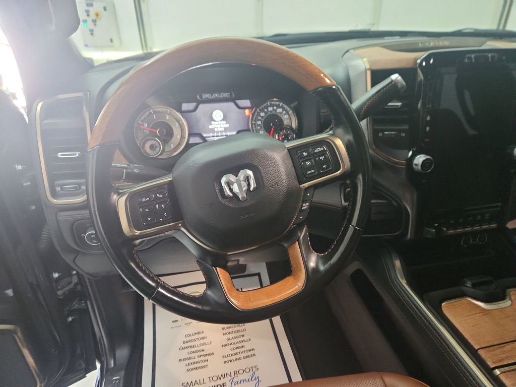 Used 2021 RAM 2500 Limited AWD/4WD image 18