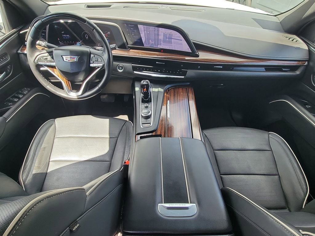 Certified 2022 Cadillac Escalade Premium Luxury image 20