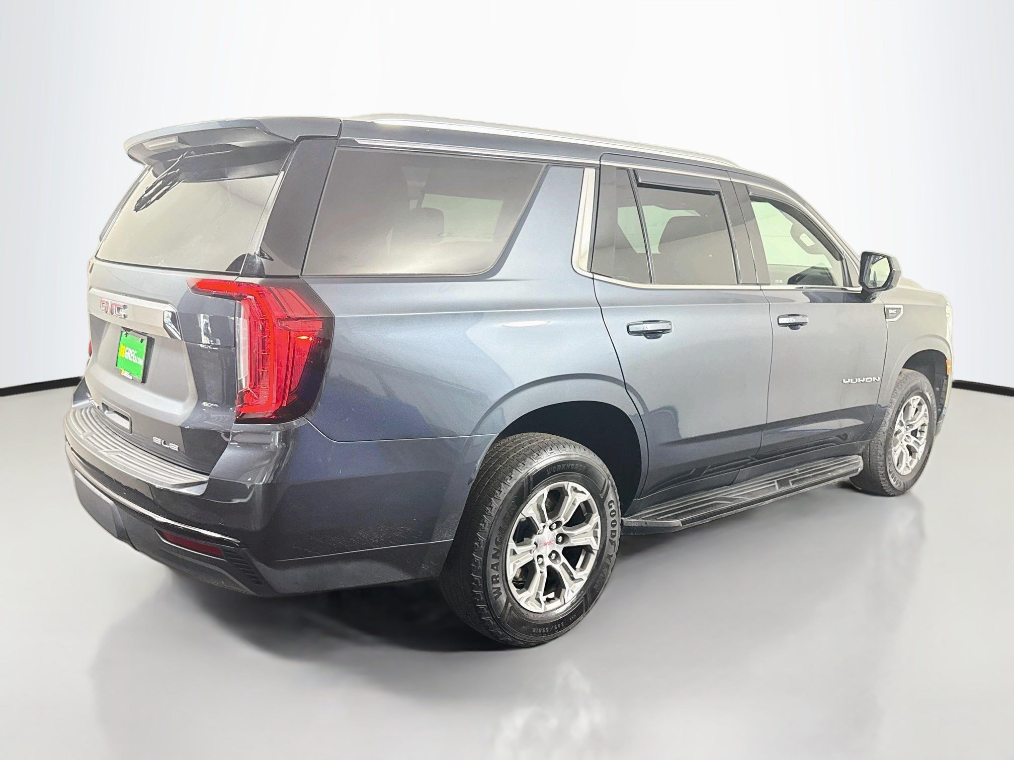 Used 2021 GMC Yukon SLE RWD image 10