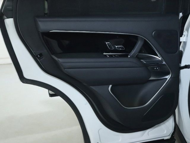 Certified 2023 Land Rover Range Rover Autobiography AWD/4WD image 34