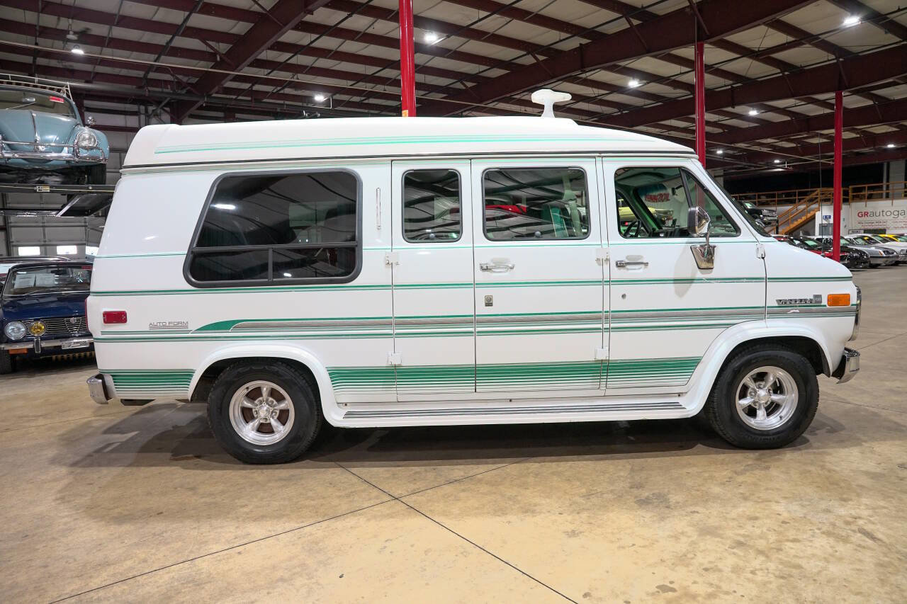 Used 1993 GMC G2500 Vandura RWD image 10